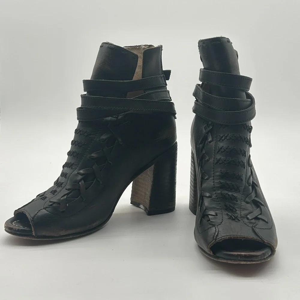 Freebird Steven Eagle Black Leather Open Toe Braid Ankle Boots Womens Size 8